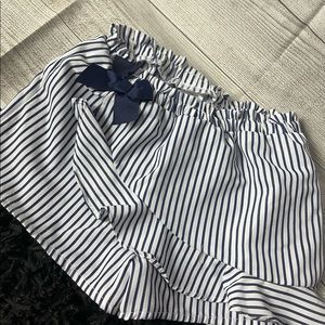 Girls White & navy blue short/skirt